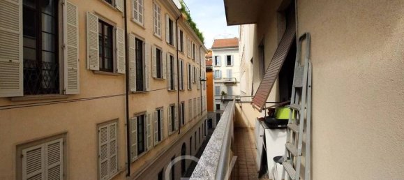 3 Schlafzimmer Wohnung in Milan, Italy, Nr. 358845 12