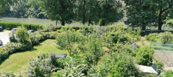 4 rooms Apartment in Moncalieri, Italy No. 17935 2