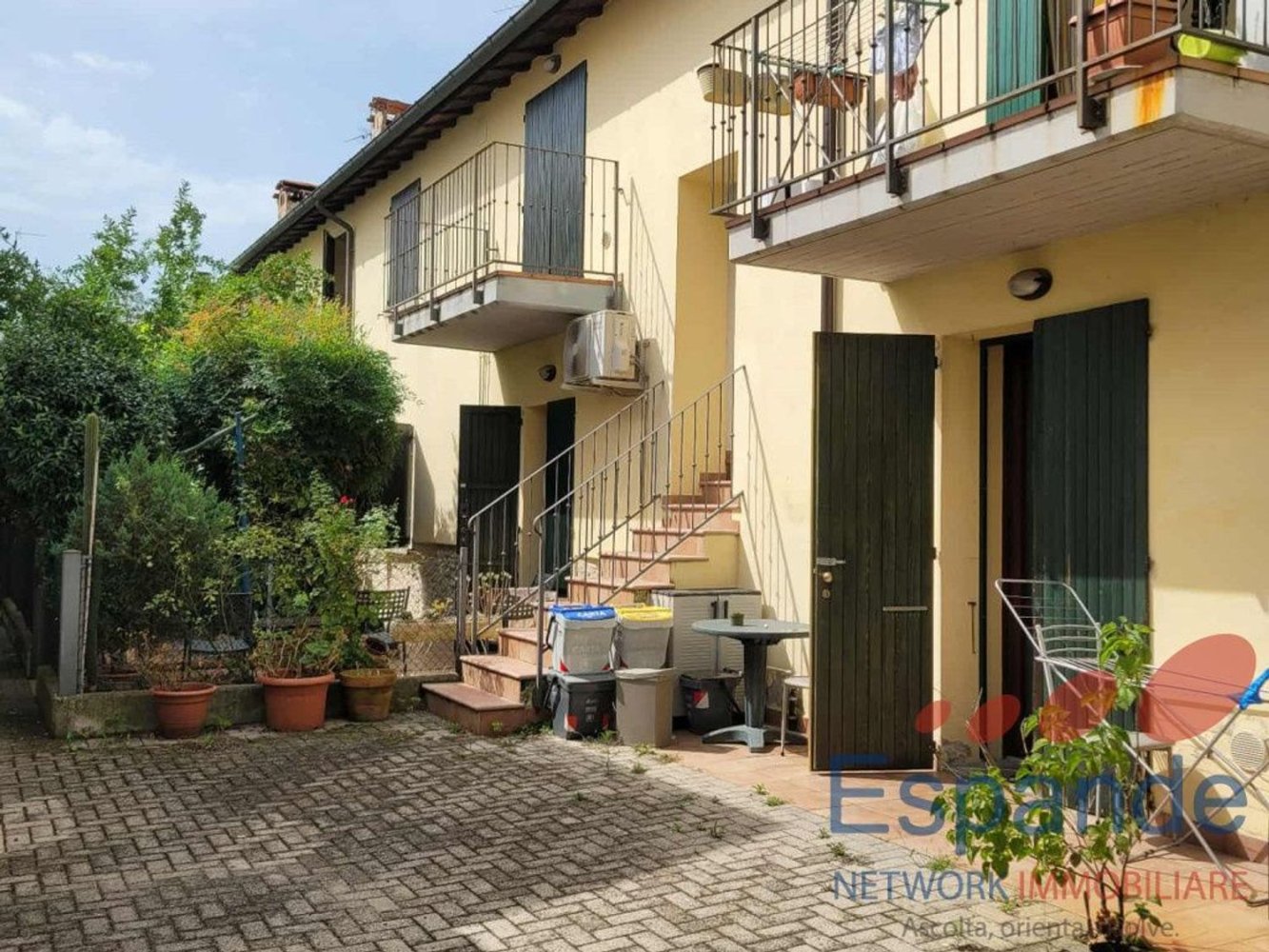 Квартира с 3 спальнями в Форлимпополи, Италия № 381498