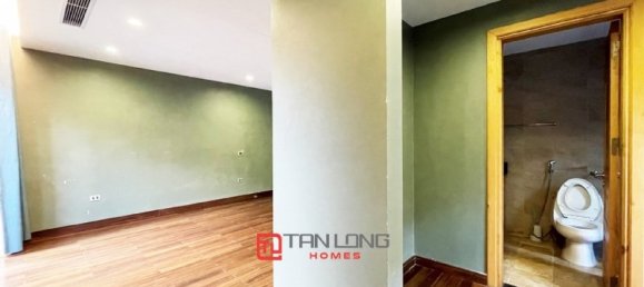 Вилла с 4 спальнями в Лонгбьен, Вьетнам № 492 10