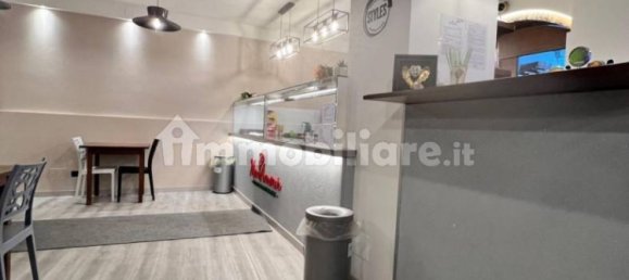 Коммерческая недвижимость с 2 комнатами в Монте Урано, Италия № 310202 4