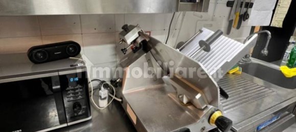 Коммерческая недвижимость с 2 комнатами в Монте Урано, Италия № 310202 11