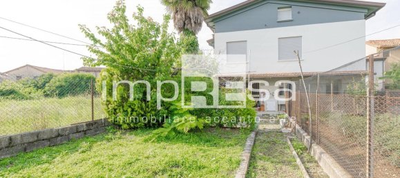 4 rooms House in Gaiarine, Italy No. 218352 21