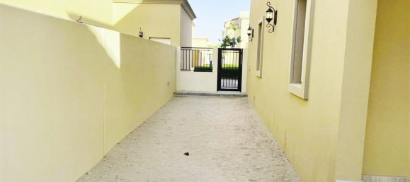 3 غرف نوم فيلا في Dubai Land, UAE رقم 1939 14