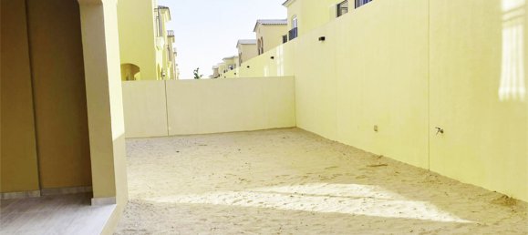 3 غرف نوم فيلا في Dubai Land, UAE رقم 1939 16