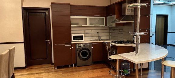 5 bedrooms Apartment in Nasimi, Azerbaijan No. 1954 3