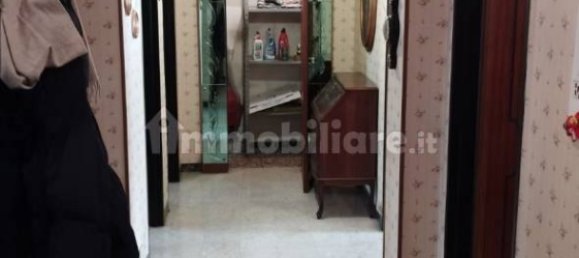 3 bedrooms Apartment in Turin, Italy No. 107699 5