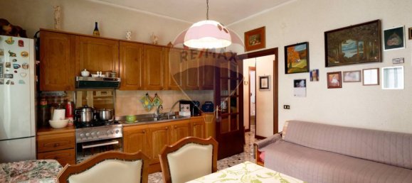 2 bedrooms Apartment in Modugno, Italy No. 39595 6