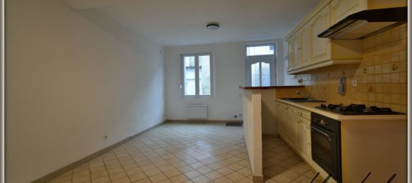 Adosado de 2 dormitorios en Mont-Saint-Pere, France No. 263143 14