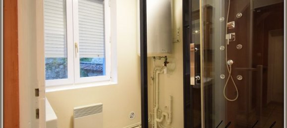 Adosado de 2 dormitorios en Mont-Saint-Pere, France No. 263143 8