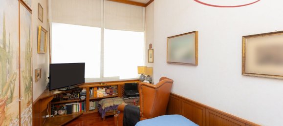 4 bedrooms Apartment in Rome, Italy No. 363752 13