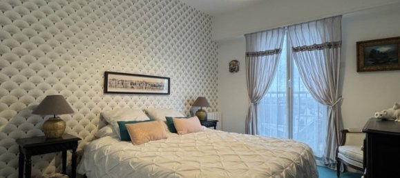 3 rooms Apartment in Bourges, France No. 47539 9