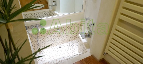 4 bedrooms Apartment in Lucca, Italy No. 114607 14