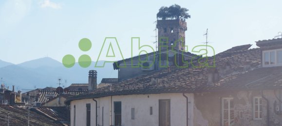 4 bedrooms Apartment in Lucca, Italy No. 114607 4