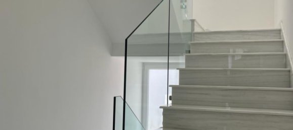 Вилла с 5 спальнями в Ороклини, Кипр № 26037 13