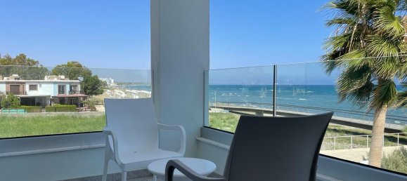 5 Schlafzimmer Villa in Oroklini, Cyprus, Nr. 26037 4