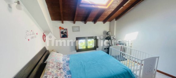 Apartamento de 2 dormitorios en Valmorea, Italy No. 229907 5