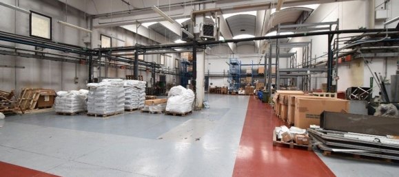 3372m² Warehouse in Santo Stefano Ticino, Italy No. 75342 22
