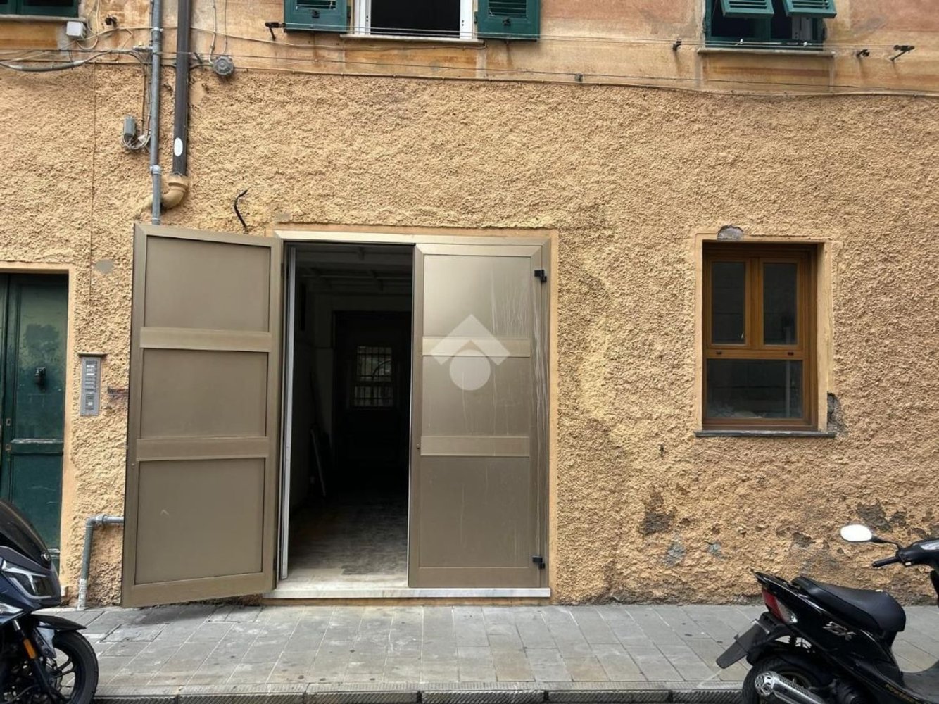 Gewerbliche Immobilie in Santa Margherita Ligure, Italy 55m², Nr. 315595