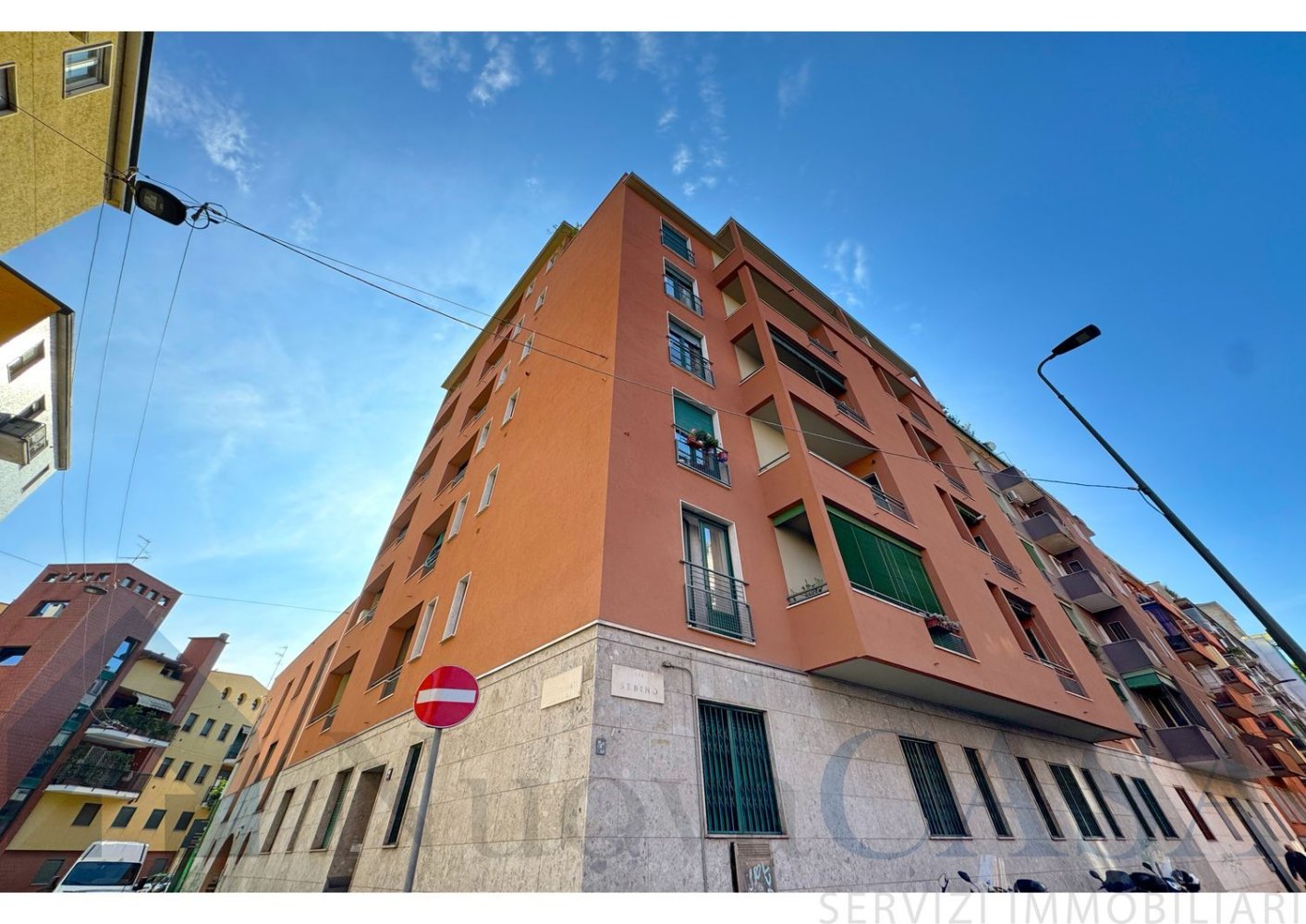 2 bedrooms Apartment in Milan, Italy No. 357886
