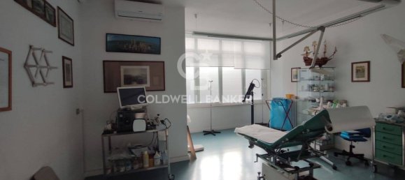 Офис 107м² в Бриндизи, Италия № 297024 43