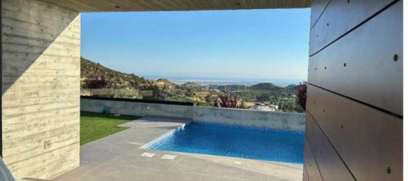 4 bedrooms House in Fasoula, Cyprus No. 15034 15