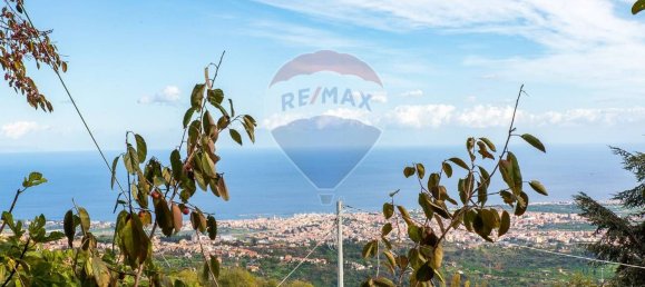 Casa de 13 habitaciónes en Milo, Italy No. 235246 19