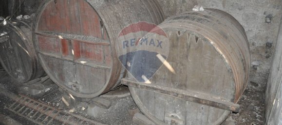 Casa de 13 habitaciónes en Milo, Italy No. 235246 41