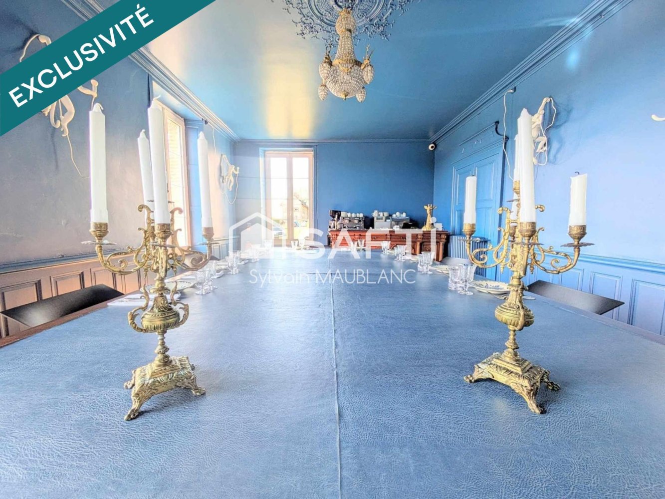 9 غرف نوم قلاع في Lavau, France رقم 195446