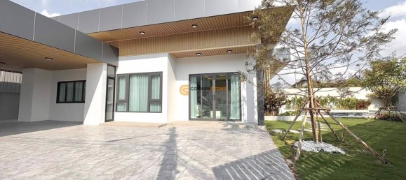  منزل في Pattaya, Thailand 200متر مربع رقم 27342 21