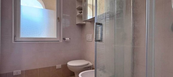 Apartamento T2 em Desenzano del Garda, Italy N.º 285788 6