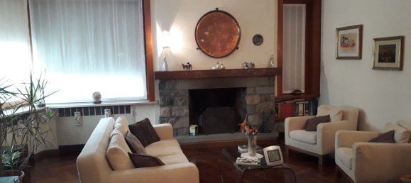 9-salle Villa à San Polo d'Enza, Italy No. 170099 8