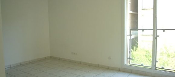 Studio in Tours, France, Nr. 70483 2