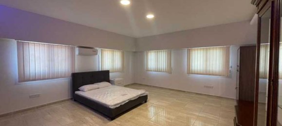 Casa de 7 dormitorios en Kolossi, Cyprus No. 13658 3