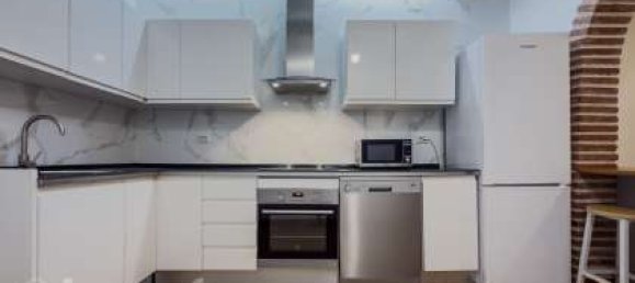 2 bedrooms Apartment in Eixample, Spain No. 178089 2