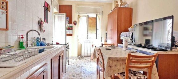 2 Schlafzimmer Wohnung in Foggia, Italy, Nr. 372879 7