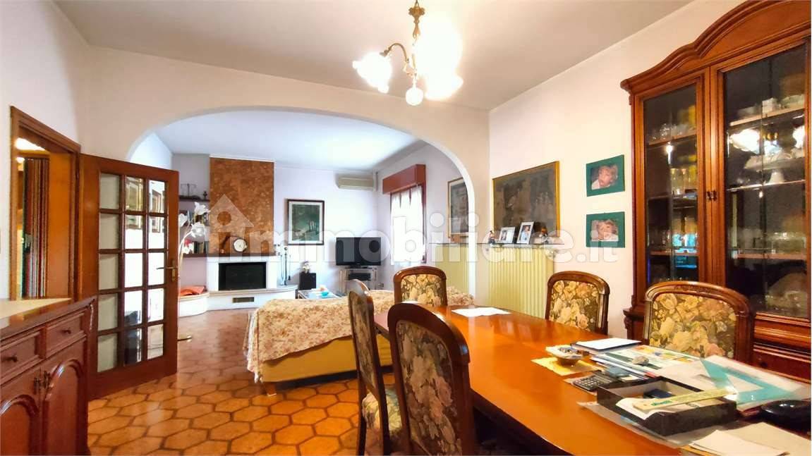 4 Schlafzimmer Haus in Campogalliano, Italy, Nr. 398084