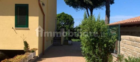 4 Schlafzimmer Villa in Civitavecchia, Italy, Nr. 374116 2