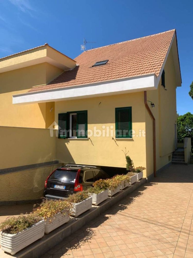 4 Schlafzimmer Villa in Civitavecchia, Italy, Nr. 374116