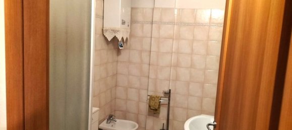 3-salle Appartement à Montale, Italy No. 148798 3