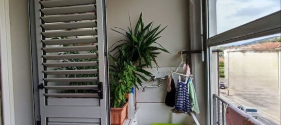 3-salle Appartement à Montale, Italy No. 148798 9