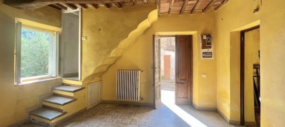 3 bedrooms House in San Giuliano Terme, Italy No. 79762 4