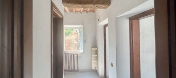 3 bedrooms House in San Giuliano Terme, Italy No. 79762 8