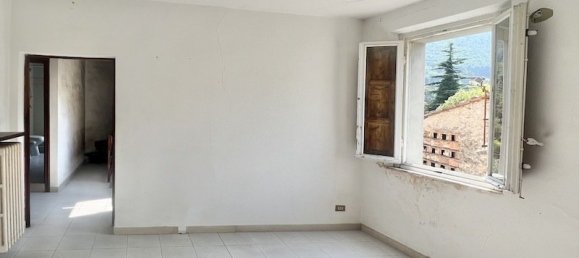 3 bedrooms House in San Giuliano Terme, Italy No. 79762 7