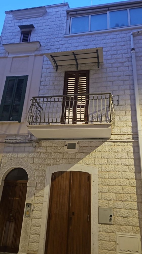 4-Zimmer Doppelhaus in Mola di Bari, Italy, Nr. 277379