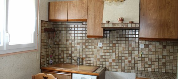 3 bedrooms House in Ernee, France No. 282493 2