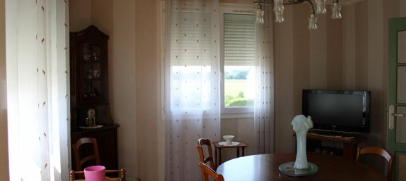 3 bedrooms House in Ernee, France No. 282493 6