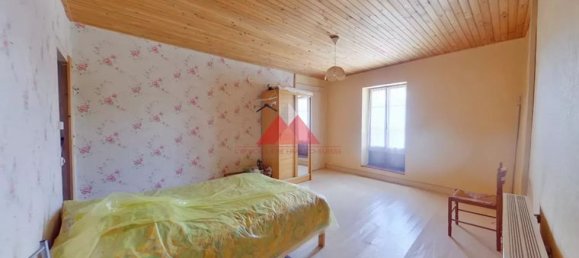 2 Schlafzimmer Haus in Jura, France, Nr. 315839 3
