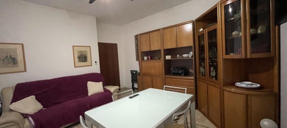 5 rooms Apartment in Pesaro, Italy No. 171184 9