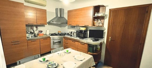 5 rooms Apartment in Pesaro, Italy No. 171184 5